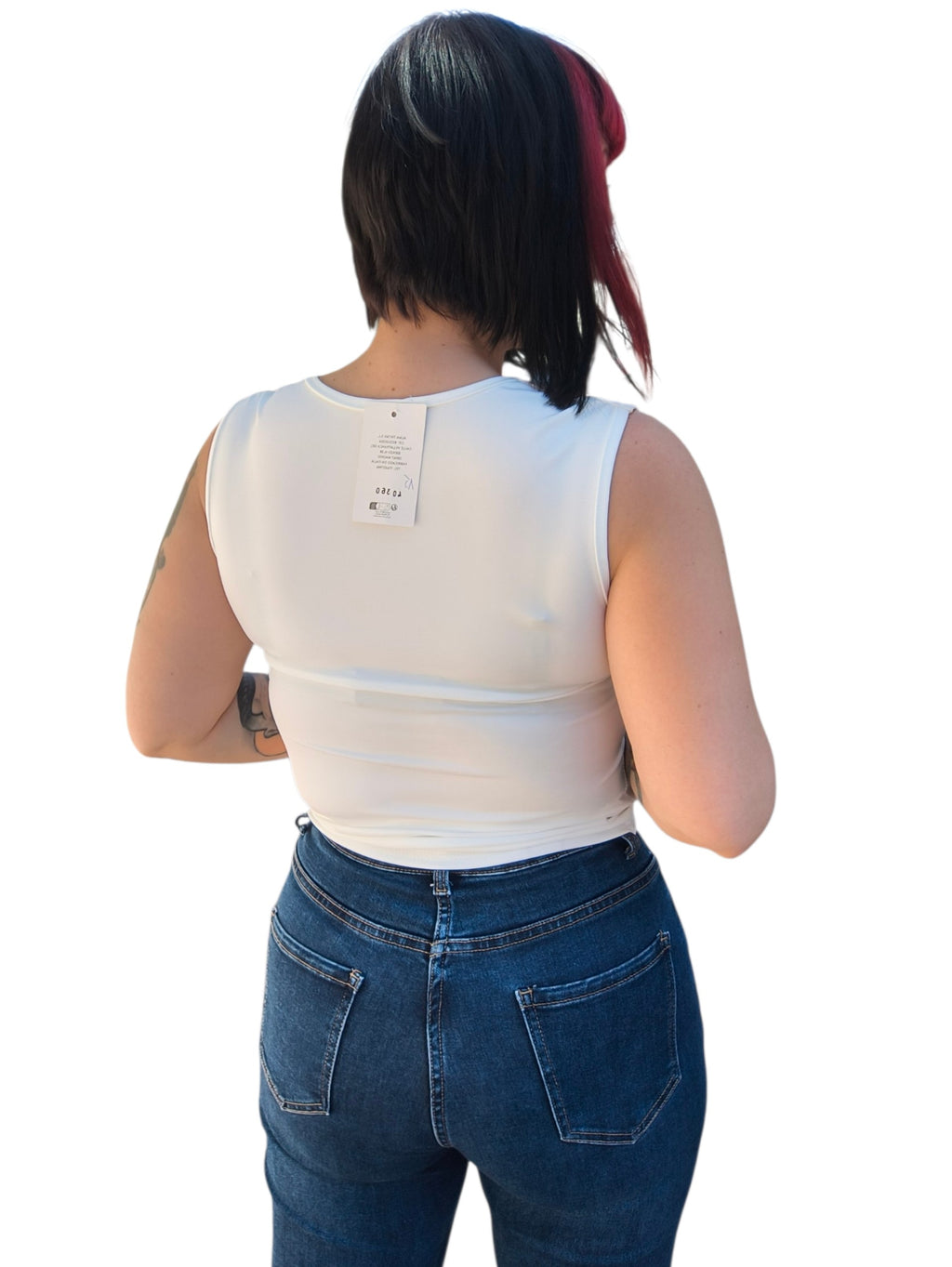 Camiseta cuello cuadrado