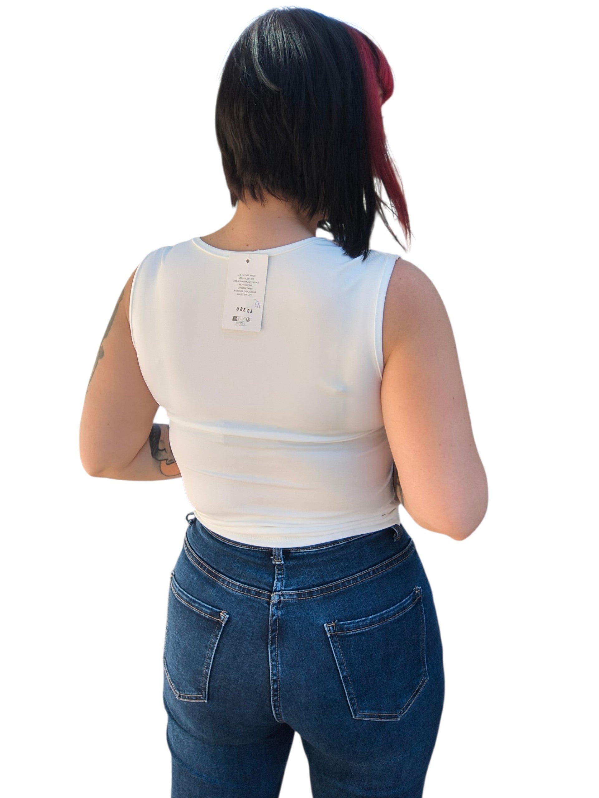 Camiseta cuello cuadrado