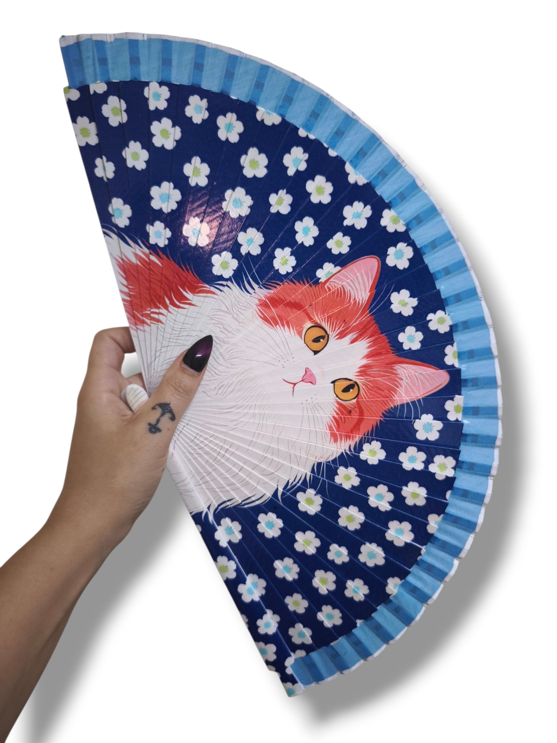 Abanico gatos