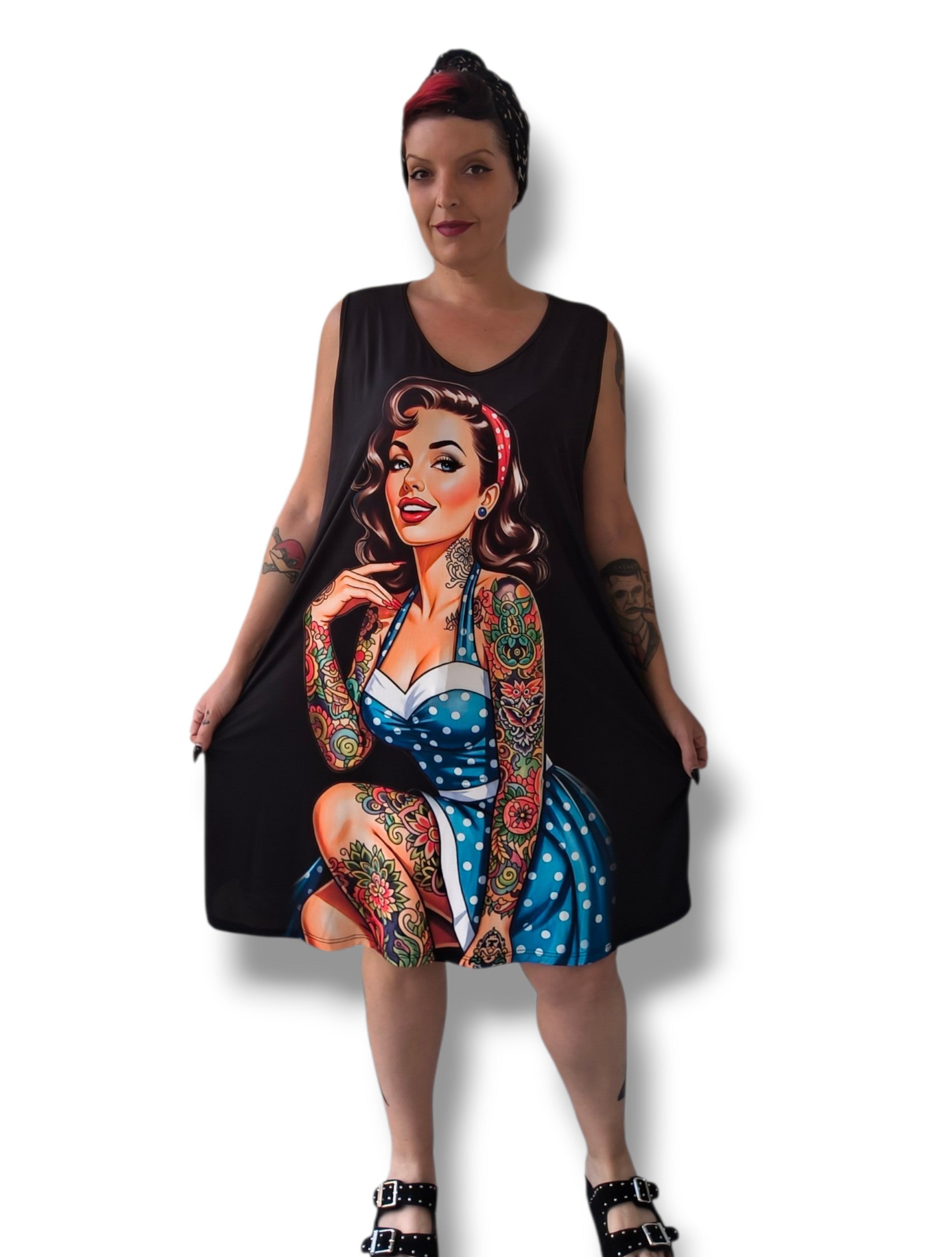 Vestido chica pinup