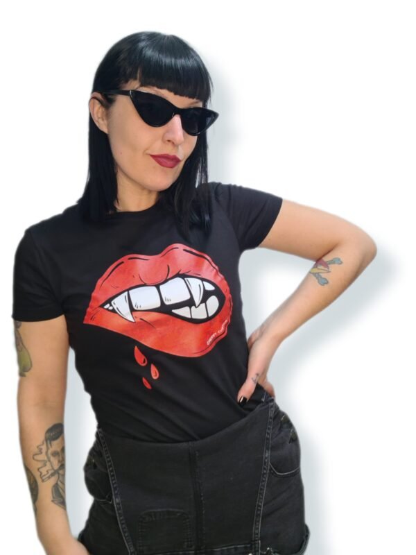 Camiseta labios